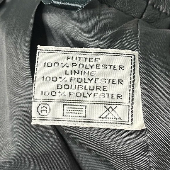 Black Leather Skirt by Images. Size 10 - Picture 13 of 14